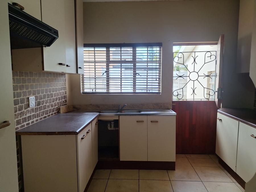 4 Bedroom Property for Sale in Vanes Estate Eastern Cape